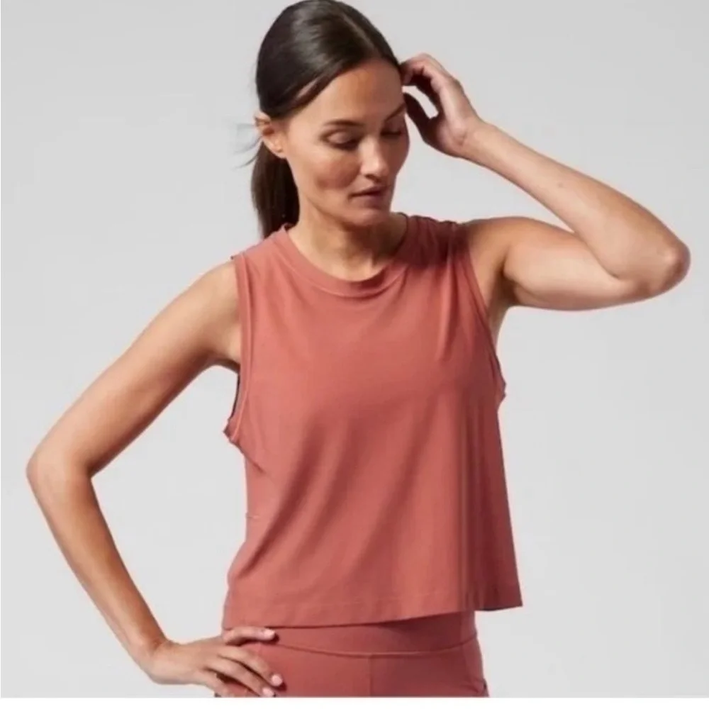 Athleta Ultimate Muscle Tank Camisole Muted Red 1X